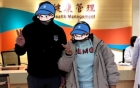 不同的语言 相同的服务