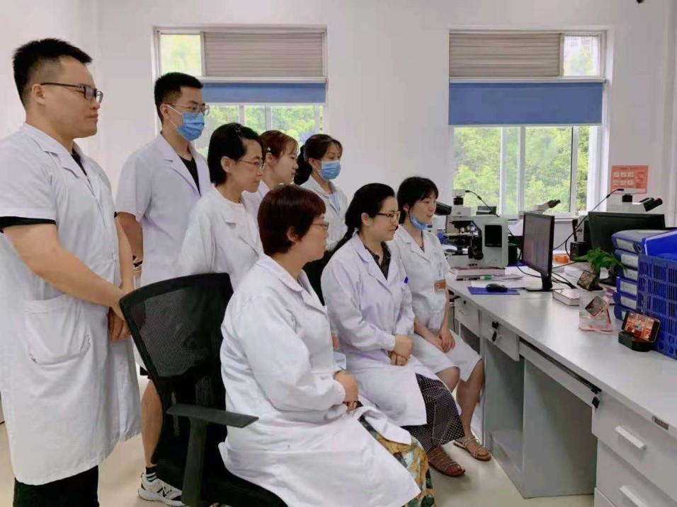 ec88977b998ed4cc8bc8f373611a13